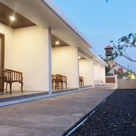 Kedin'S Inn Denpasar Extérieur photo