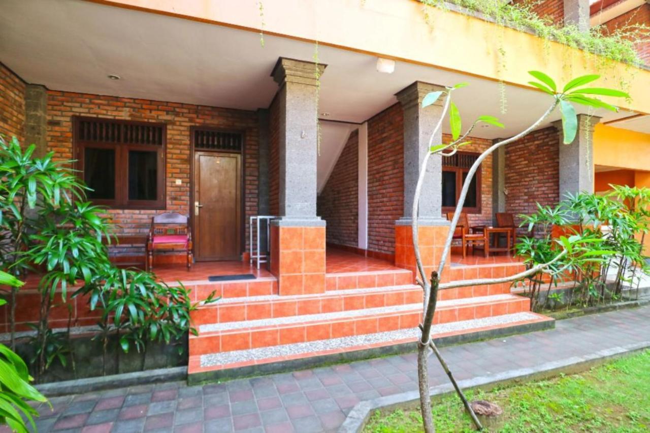Kedin'S Inn Denpasar Extérieur photo