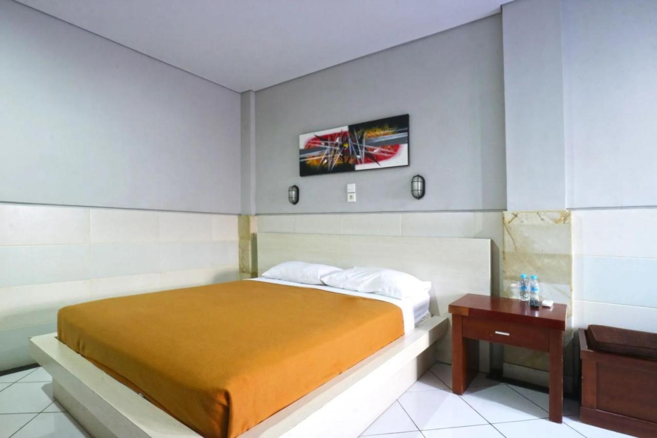 Kedin'S Inn Denpasar Extérieur photo