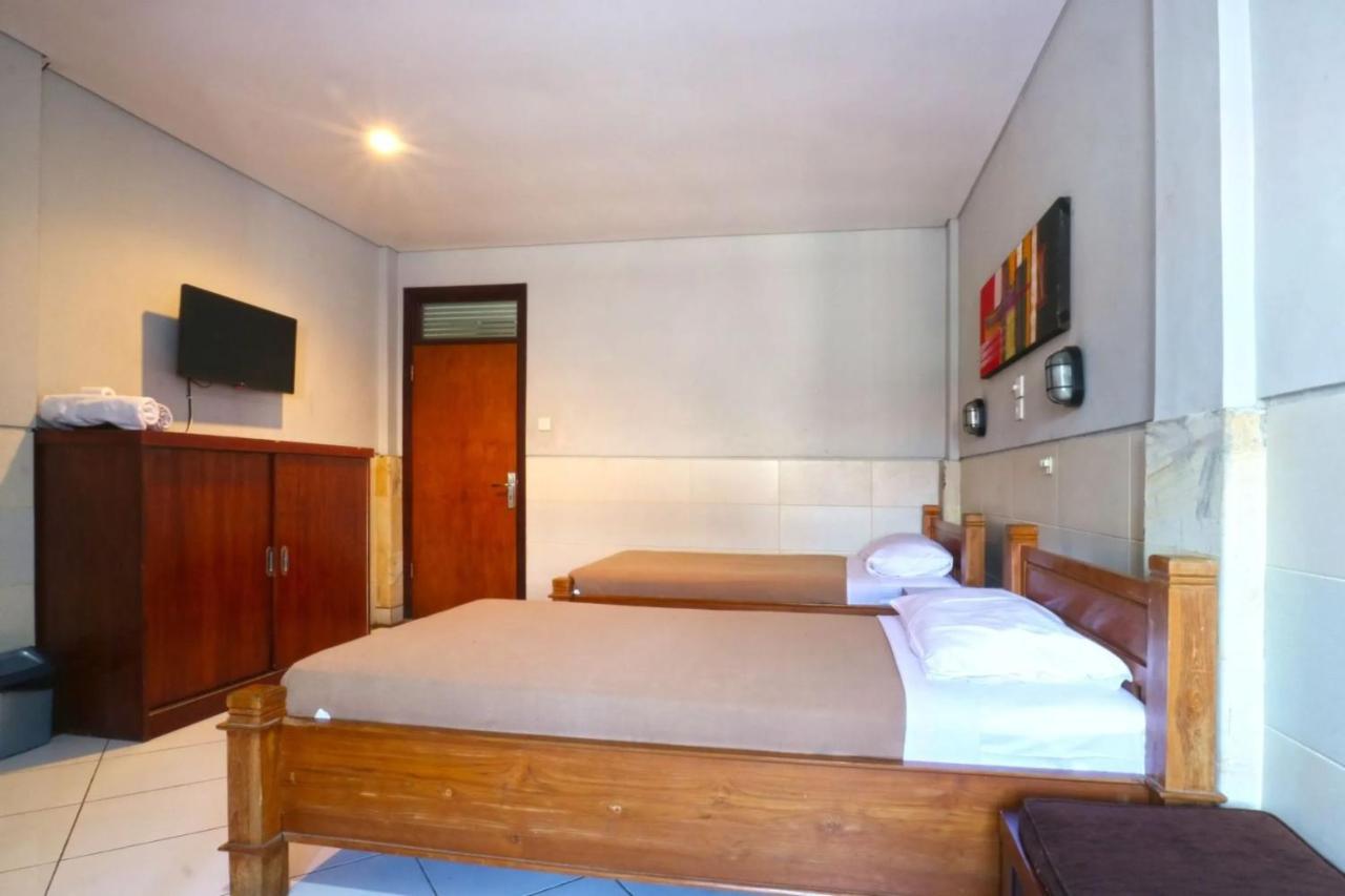 Kedin'S Inn Denpasar Extérieur photo