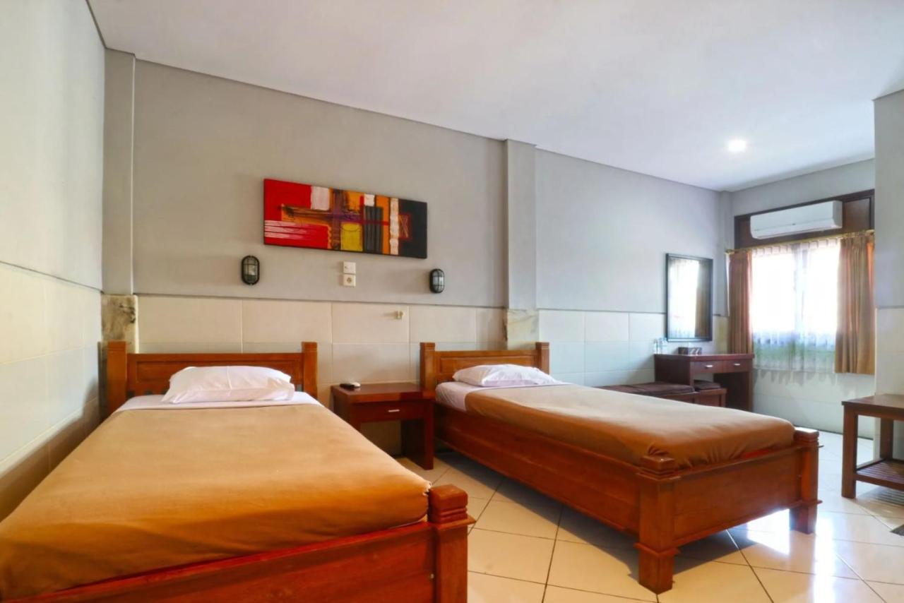 Kedin'S Inn Denpasar Extérieur photo