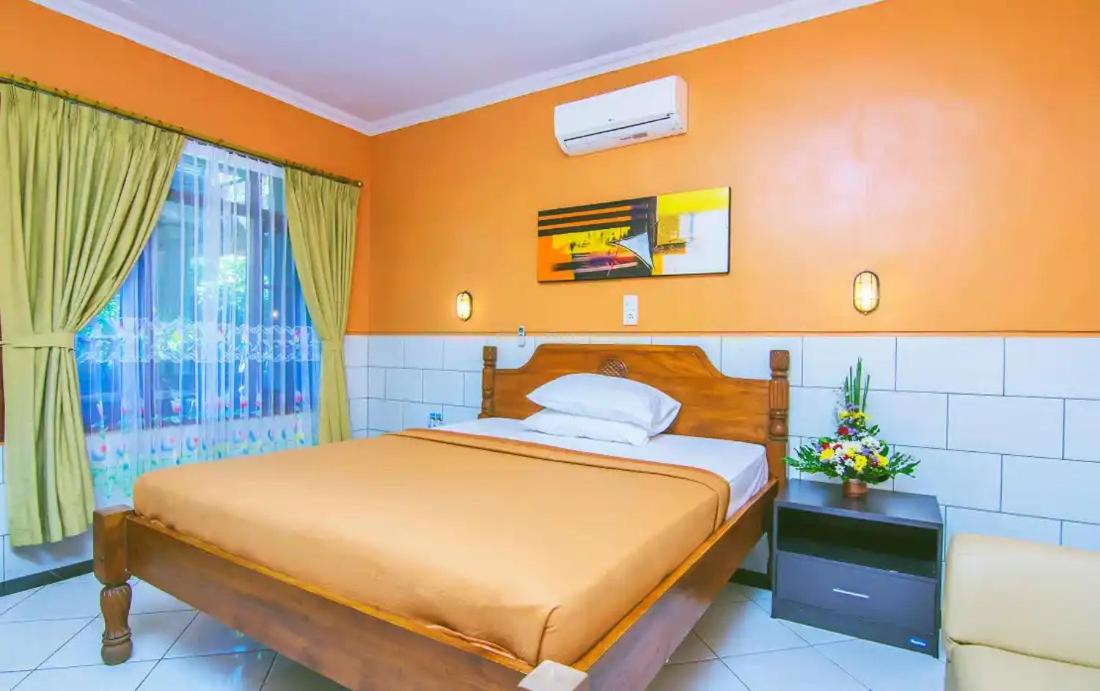 Kedin'S Inn Denpasar Extérieur photo